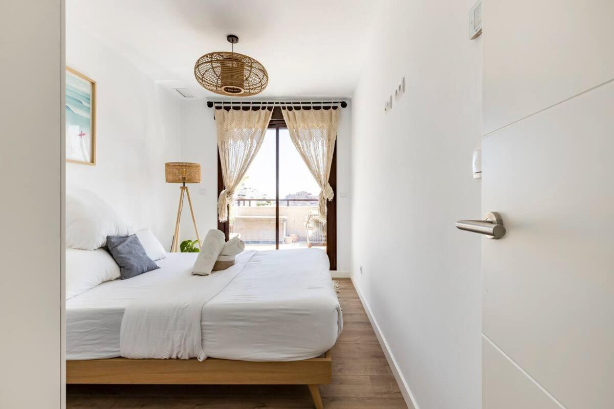 Luxury Designer Apartment - Unbeatable Sea Views Águilas Exterior photo