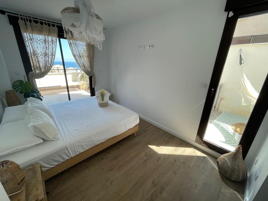 Luxury Designer Apartment - Unbeatable Sea Views Águilas Exterior photo